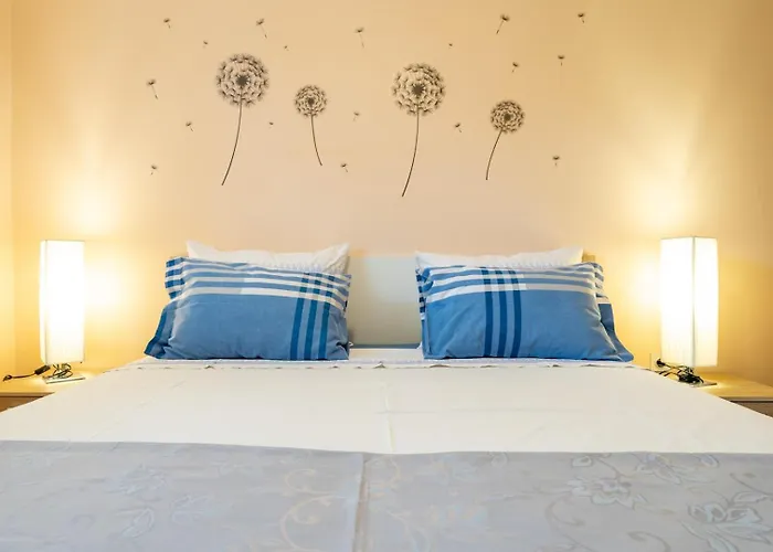 App Mary Jane Пореч